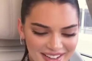 是布克嘛？肯豆承认自己曾注册小号关注前男友动态🤣